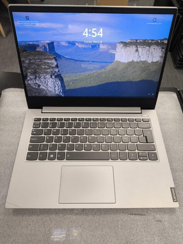 Lenovo IdeaPad S340-14IIL 14.0 FHD i5-1035G1 4GB 512GB su defektais, RAM lizdas neveikia, ir web camera neveikia