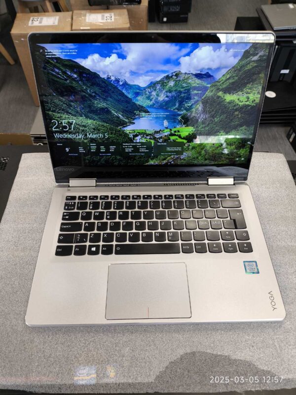 Lenovo Yoga 710-14IKB su defektais 14.0 FHD IPS i5-7200U 4GB 256GB SSD , ekrano defektais, camera neveikia, klaviatūra neidealiai veikia