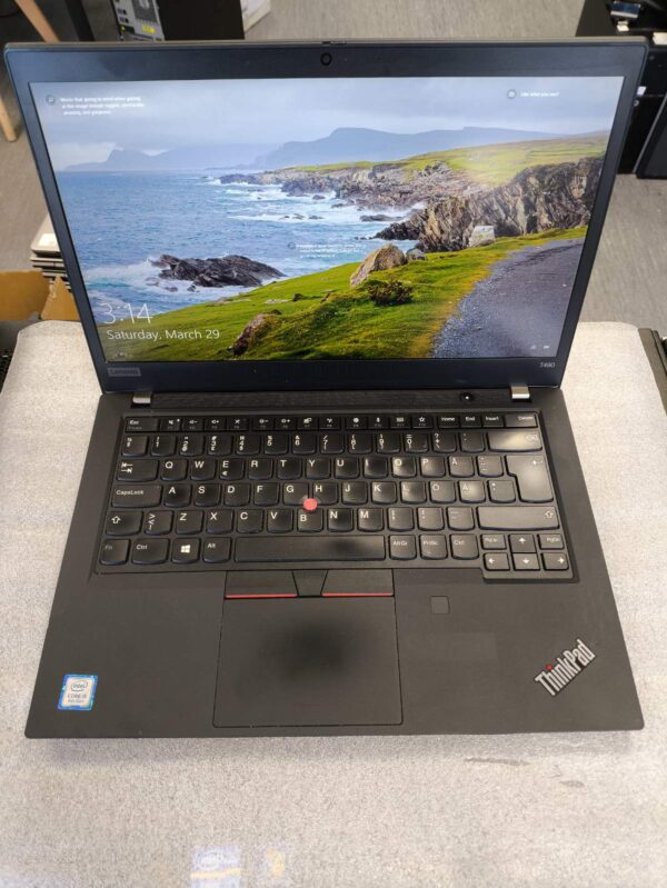 Lenovo Thinkpad T490 14.0 FHD IPS i5-8265U 8GB 256GB 13%