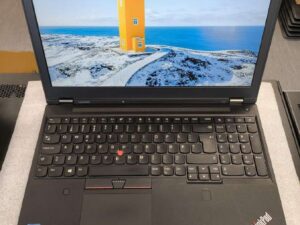 Thinkpad P51 i7-7820hq 16/512gb Quadro M2200 4gb 6%