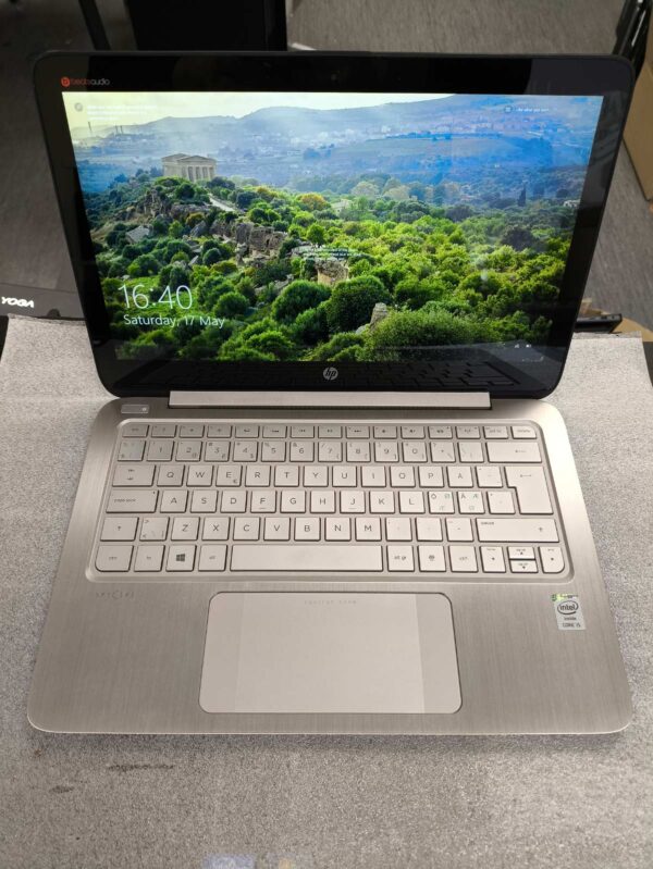 HP Spectre 13-3000eo 13.3 2560*1440 IPS Touchscreen i5-4200U 8GB 256GB SSD 23% Truputi džerzgia garsiakalbiai