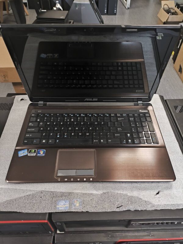 Asus X53S I3-2310M 8GB BE Disko , bloga baterija