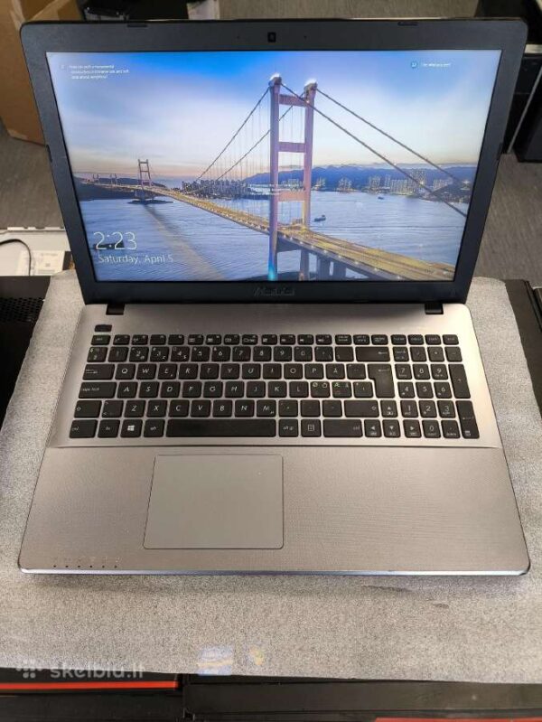 Asus X550VX 15.6 Fhd i7-6700hq 8gb 256gb Gtx 950m 2gb 17%