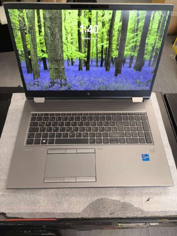 HP ZBook Fury 17 G8 17.3 FHD IPS i7-11850h 64gb 2tb SSD Rtx A5000 16gb