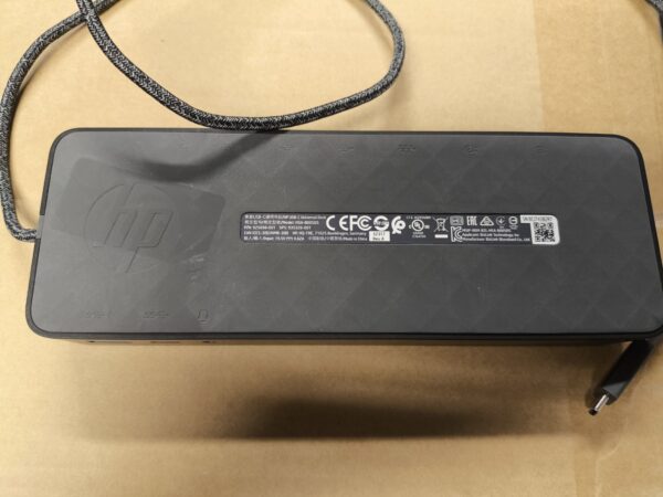 USB-C Universal Dock Be maitinimo šaltinio