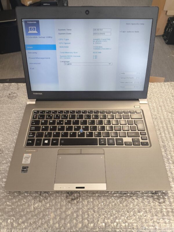 Nešiojamas kompiuteris Toshiba PORTEGE Z30-A 13.3 HD TN i5-4210U 8GB 256GB 20% Truputį laisvesni vyriai