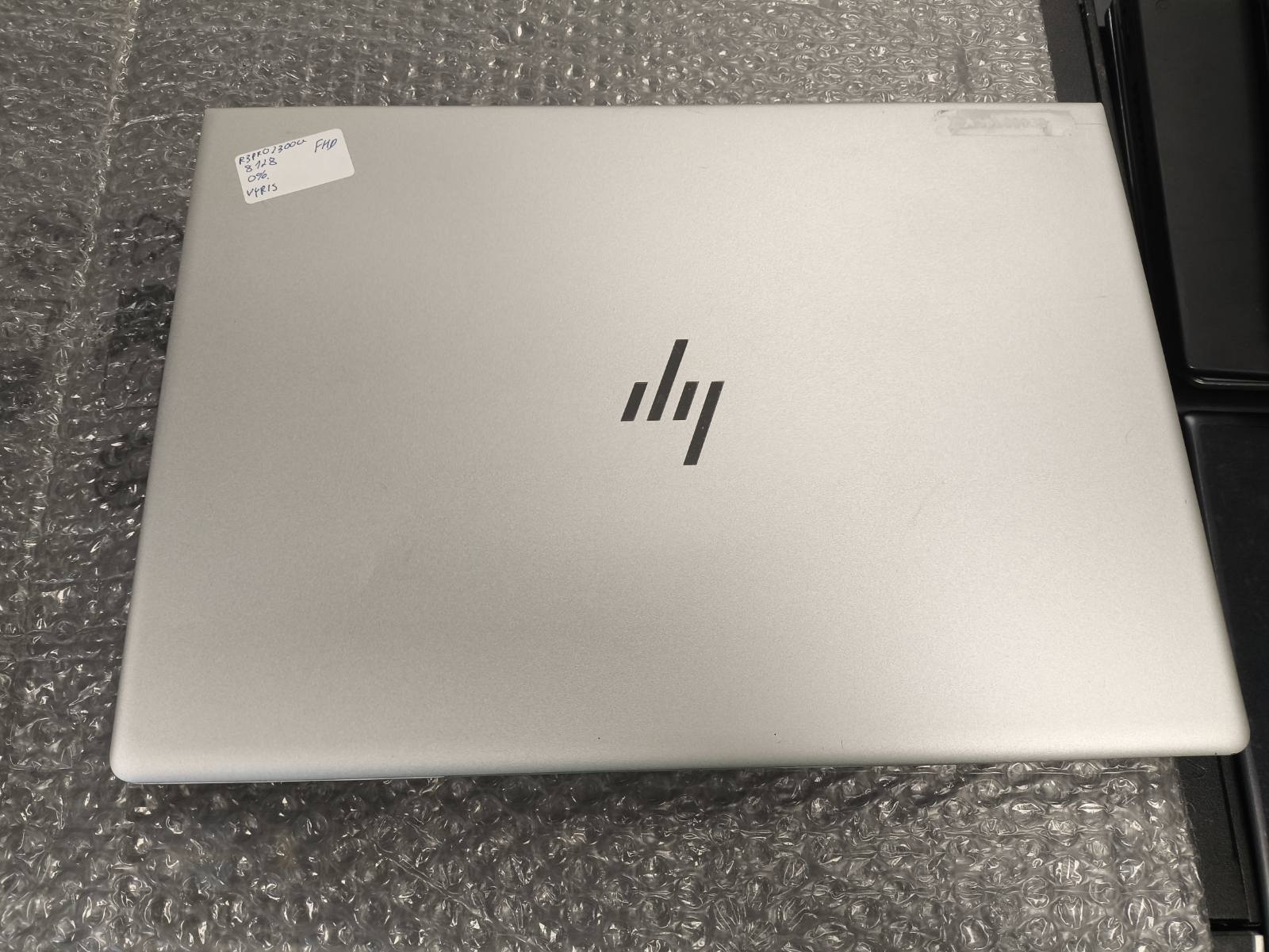 HP EliteBook 745 G5 14.0 FHD IPS, Ryzen 3 Pro 2300U 8GB 128GB SSD 0%, Palūžę vyriai. - Image 4
