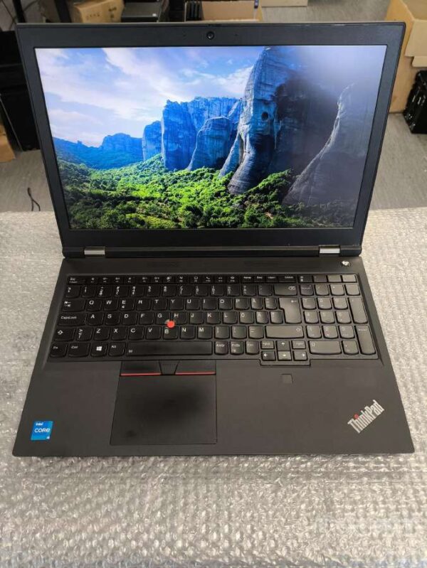 Lenovo ThinkPad P15 2nd Gen 15.6 FHD IPS 300 Nit i5-11500h 32gb 1tb Rtx A2000