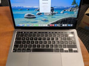 MacBook Pro 2020 A2338 (Emc 3578) M1 16gb 1tb SSD