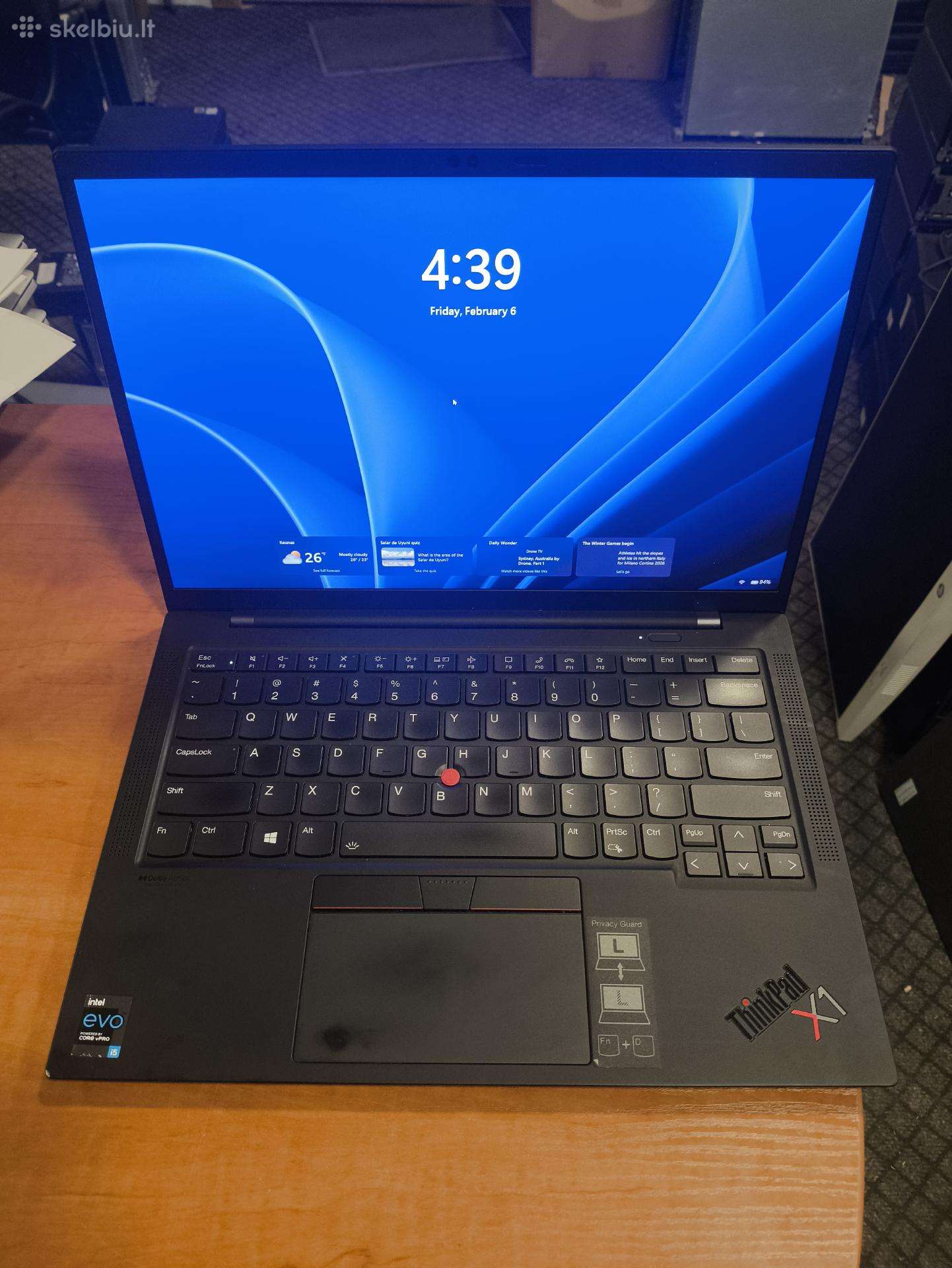 Lenovo Thinkpad Carbon Gen 9 14.0 FHD 500 Nit i5-1145g7 16gb 256gb 30%