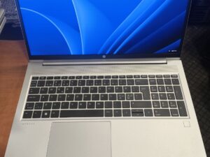 HP ProBook 455 G8 15.6 Fhd Matinis Ryzen 5 5600 8gb 512gb SSD 20%