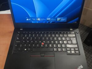 Lenovo Thinkpad L14 Gen 2 FHD IPS RYZEN 5650U 12GB 256GB 6%