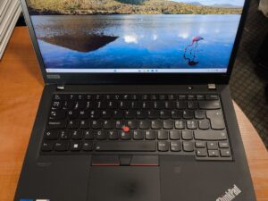 Lenovo Thinkpad T14 Gen 2 14.0 FHD 300 Nit Touchscreen i5-1145g7 16gb 256gb 30%