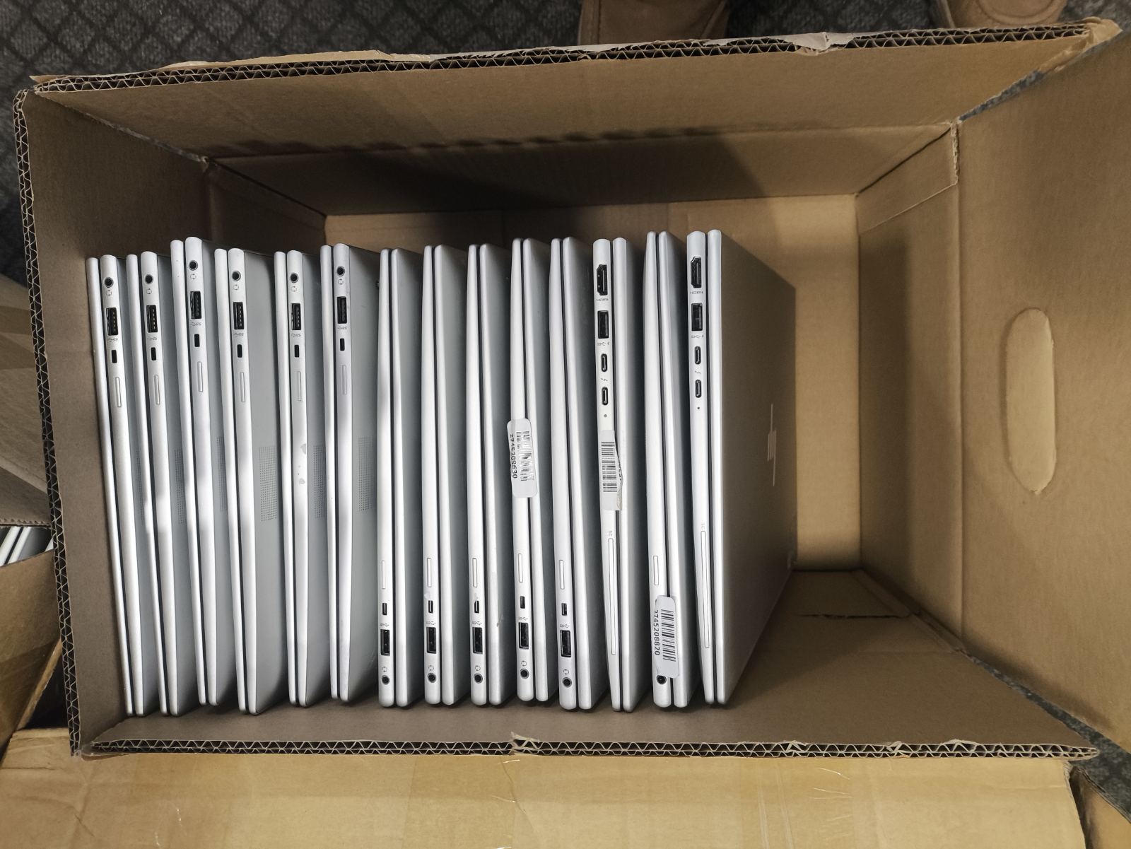 DIDMENA 83 vnt HP EliteBook 845 G10 Fhd+ Ips Ryzen 5 7540u 16GB 256GB SSD USA klaviatūra - Image 3