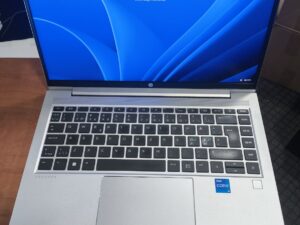HP EliteBook 440 G8 14.0 FHD IPS i5-1135g7 16gb 512gb SSD 21%