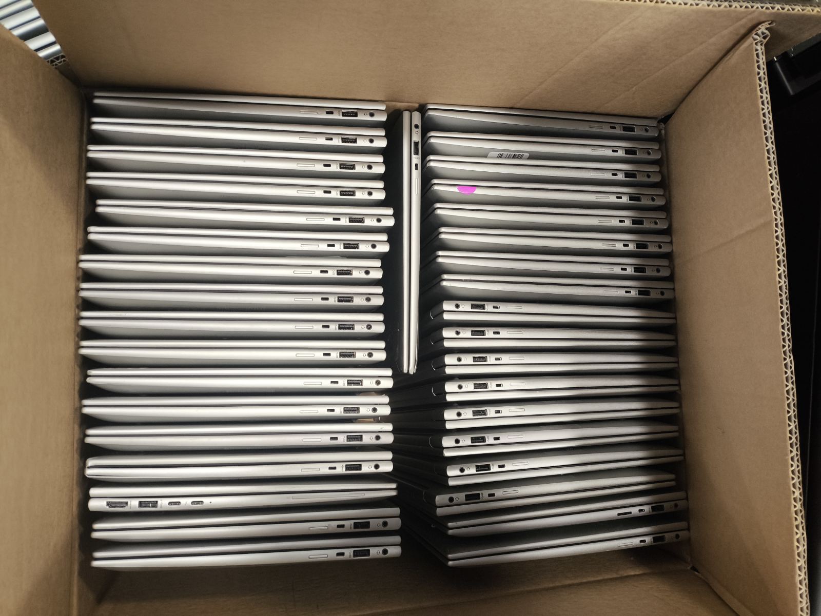 DIDMENA 83 vnt HP EliteBook 845 G10 Fhd+ Ips Ryzen 5 7540u 16GB 256GB SSD USA klaviatūra - Image 2