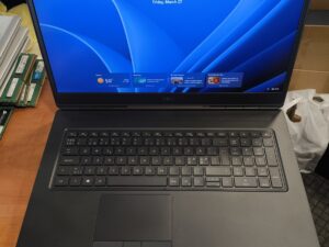 Dell Precision 7760 17" FHD IPS i7-11800H 16GB-64GB* 512GB SSD RTX A5000 16GB