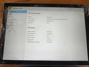 Surface Pro 7 Skilęs/Dužęs ekranas, i5-1035G4 8GB 256GB SSD - Gera baterija, veikianti