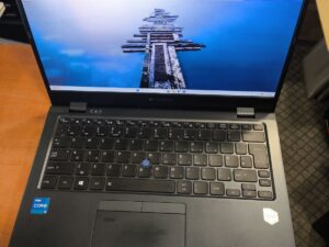 902 gramai svoris su TOUCHSCREEN! DynaBook 13.3 FHD IPS i5-1135g7 16gb 256gb SSD 16%*** YRA 63 vnt identiški su UK klaviatūra visi