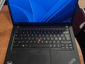 Lenovo Thinkpad T14s Fhd Ips 400 Nit ekranas Ryzen 7 4750u 16gb 512gb