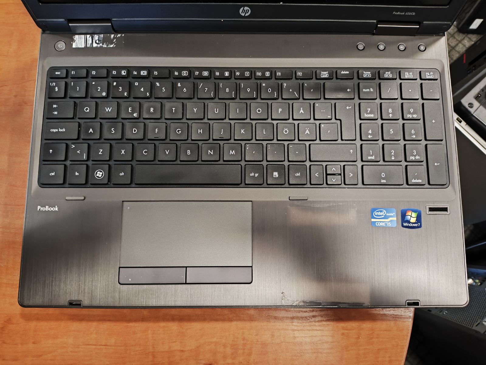 HP ProBook 6560b 15.6 I5-2450M 4GB 128 SSD, Baterijos būklė neaiški iki galo, bet krauna - Image 2