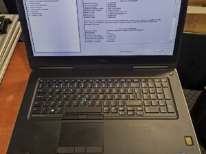 Dell Precision 7710 17.3 FHD IPS i7-6820HQ 32GB RAM 0GB SSD M3000M 4GB 21%