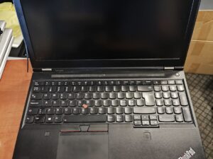 Thinkpad P51 i7-7820HQ 0GB RAM IR 0GB SSD ( Be ramo ir be Diskų ) Quadro M2200 4gb 8%