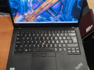 Lenovo Thinkpad T14 Gen 1 14" Fhd Ips i7-10610u 32gb 1TB SSD Nvidia MX 330 2GB 14%
