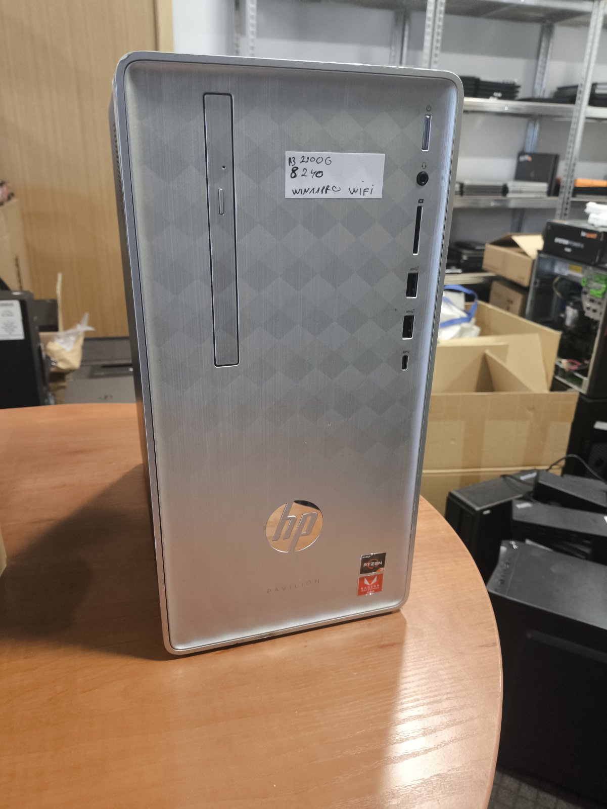 HP Pavilion 590-p0xxx Dekstop Ryzen 3 2200G 8GB 256GB SSD, Wifi 350W PSU