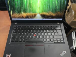 Lenovo Thinkpad T14s Fhd Ips 400 Nit ekranas Ryzen 7 4750u 32gb 256gb 6%