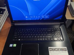 Acer Aspire 5 A517-51 17.3 Fhd Ips i5-8250u 8gb 256gb Nvidia  MX 130 2GB 14%