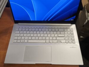 Asus Vivobook Pro 15 M6500 15.6 FHD Oled 60Hz 10 Bit Ryzen 5 5600H 16GB 512GB SSD RTX 3050 4GB GDDR6 23%