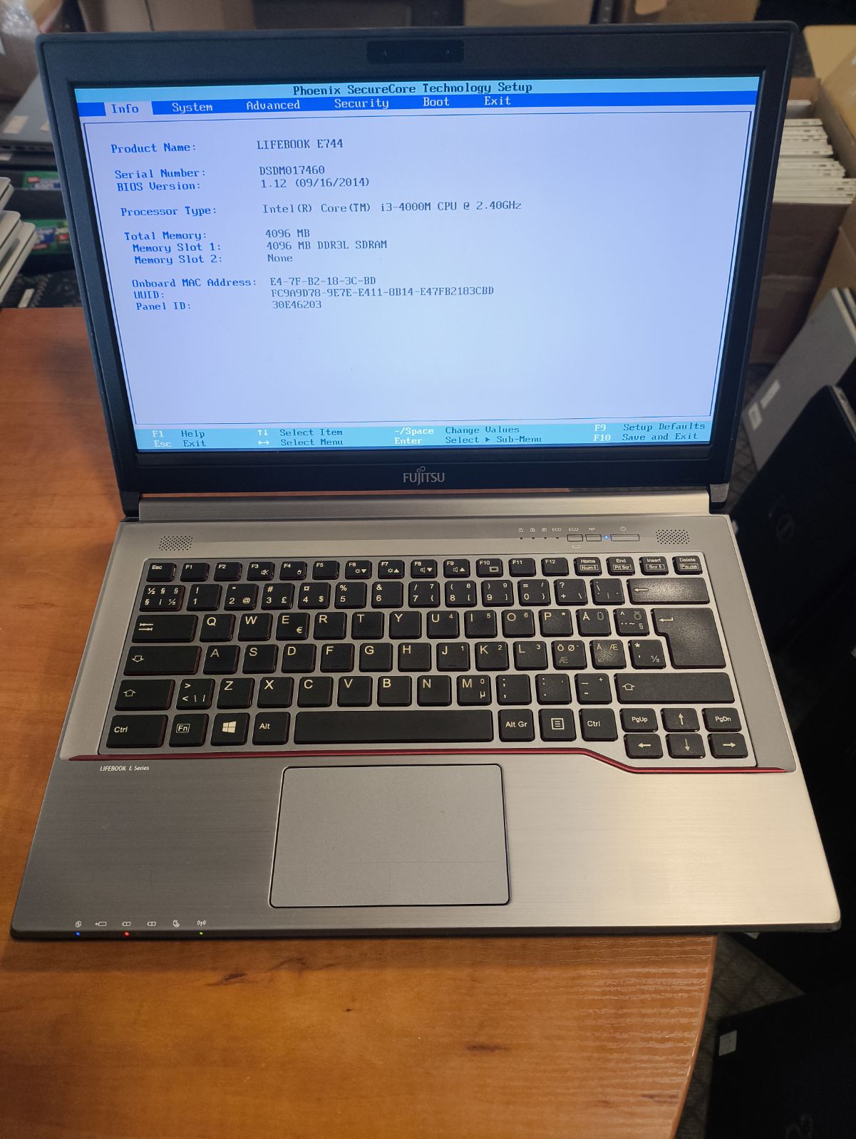 LIFEBOOK E744 14.0 i3-4000M 4GB 320GB HDD 41%