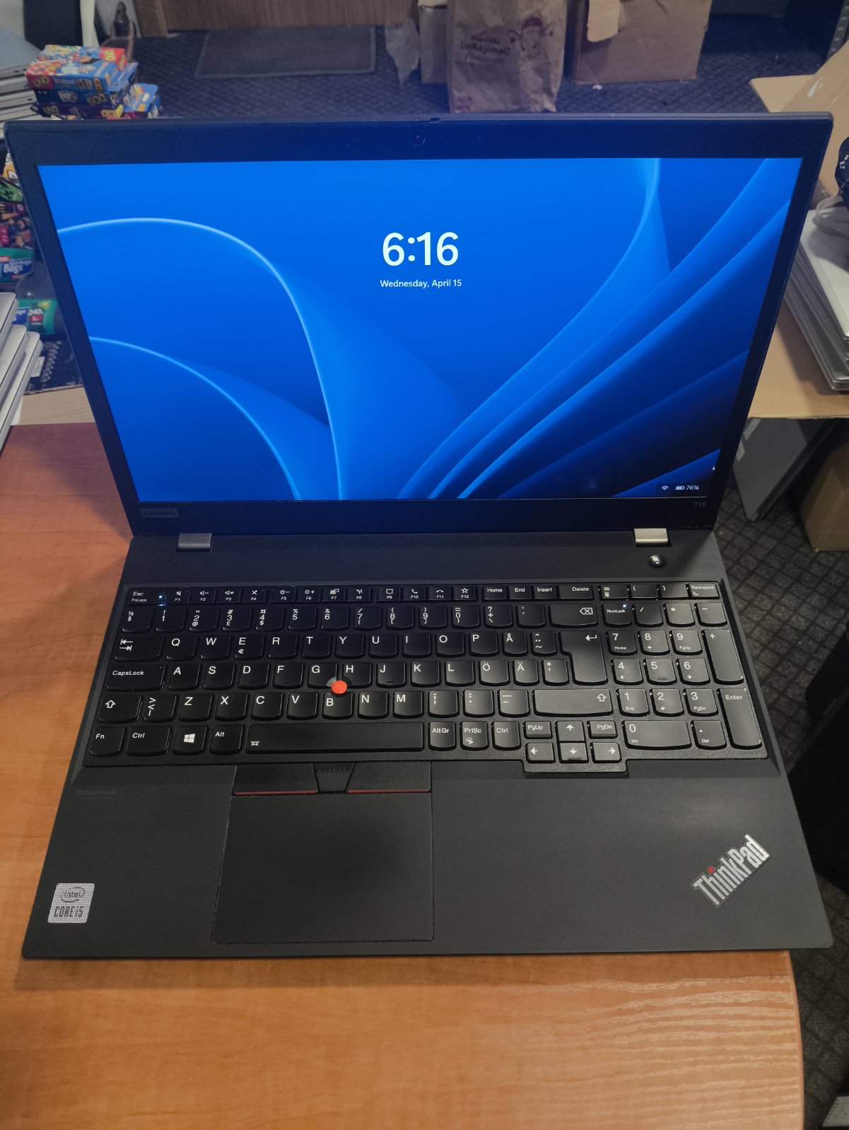 Lenovo Thinkpad T15 Gen 1 15.6" FHD IPS i5-10210U 8-16GB 256GB 17%
