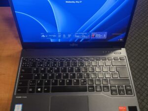 Fujitsu LIFEBOOK U938 13.3 FHD IPS TS i7-8650u 20GB 512GB SSD 20%
