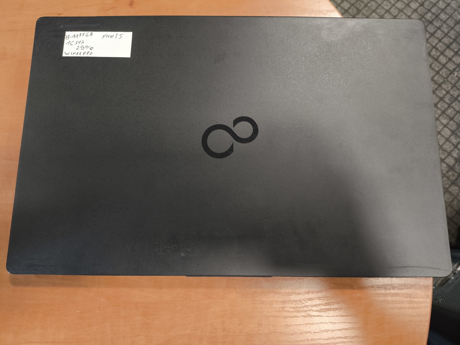 Fujitsu LIFEBOOK U9311 13.3 FHD IPS TS i5-1135G7 16GB 512GB SSD 29% - Image 3