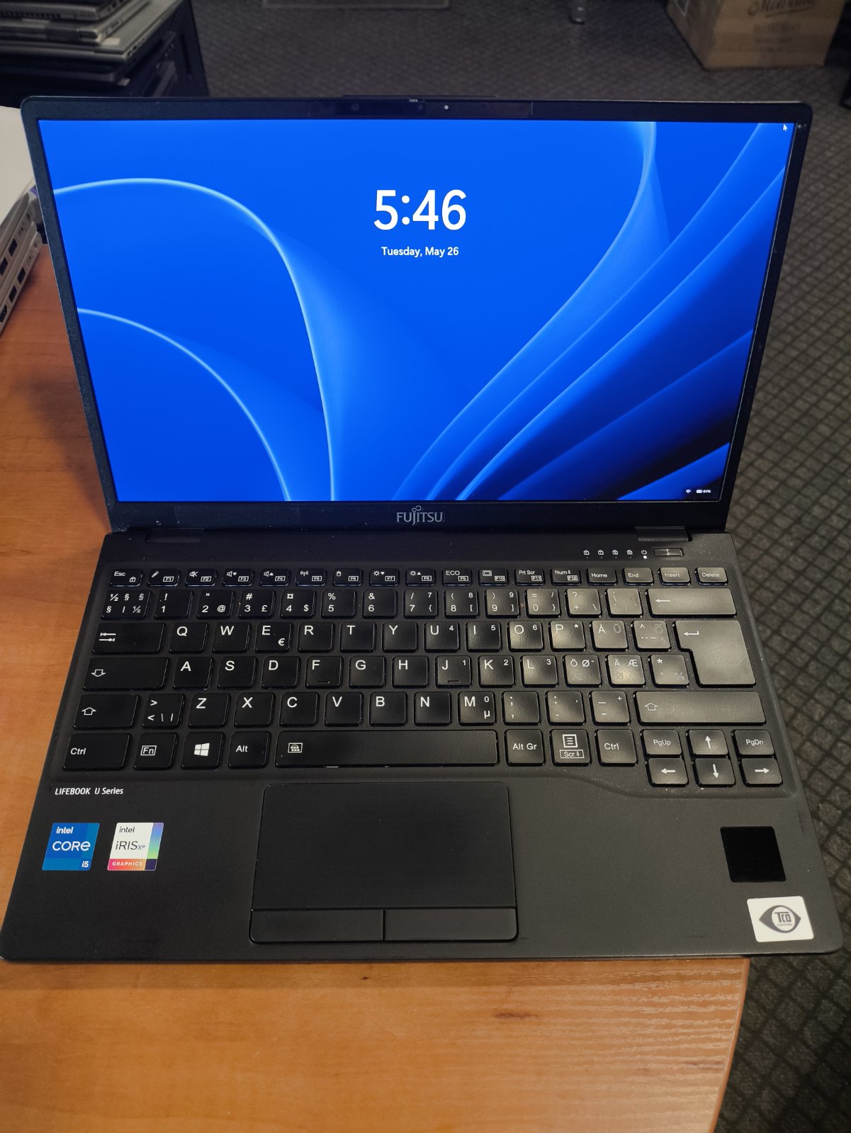 Fujitsu LIFEBOOK U9311 13.3 FHD IPS TS i5-1135G7 16GB 512GB SSD 31%