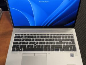 HP EliteBook 850 G7 15.6 FHD IPS, i7-10610u 16GB 512GB SSD, Nvidia MX 250 2GB, 23%