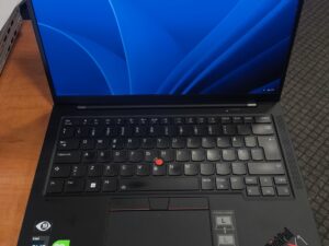 ThinkPad X1 Carbon 10th Gen FHD+ IPS Touch I7-1260p 32gb Lpddr5 256gb 6%