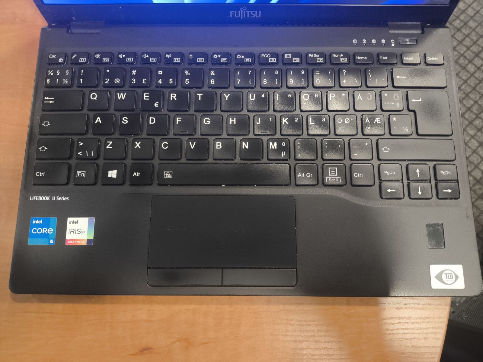 Fujitsu LIFEBOOK U9311 13.3 FHD IPS TS i5-1135G7 16GB 512GB SSD 35% Pigiau, baterija silpnoka - Image 2