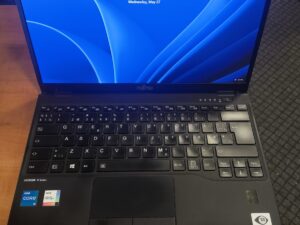 Fujitsu LIFEBOOK U9311 13.3 FHD IPS TS i5-1135G7 16GB 512GB SSD 35% Pigiau, baterija silpnoka