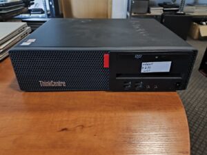 Lenovo ThinkCentre M910S i5-7500 8GB 256GB SSD + Wifi įdėtas.