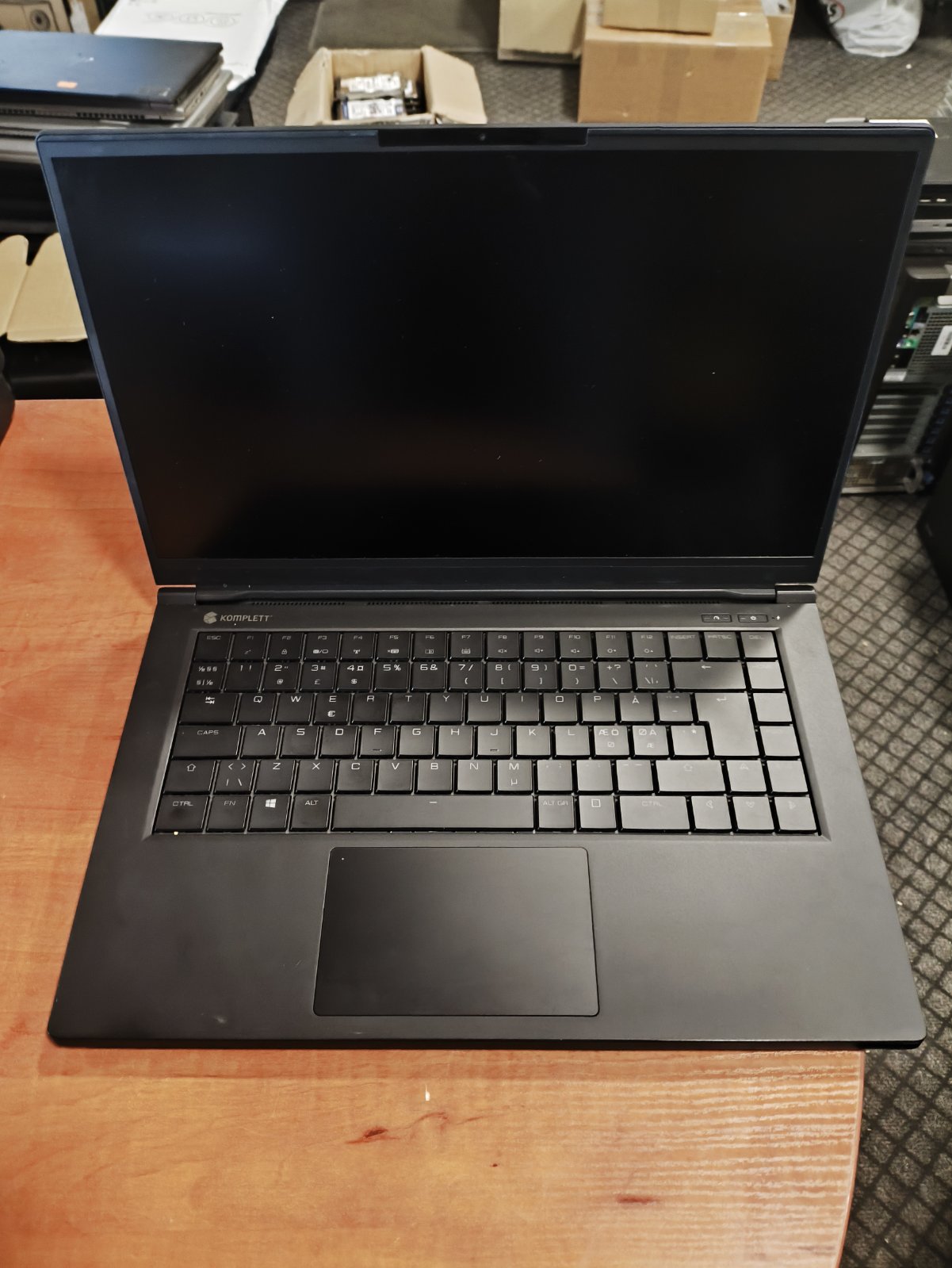 Intel Regulatory model QC7 15.6 FHD IPS 144Hz i7-9750H 16GB 512GB SSD GTX 1660 Ti 6GB Nėra baterijos, Neveikia ausinių lizdas. - Image 2