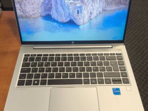 HP ProBook 440 G10 14.0 HD TN I5-1335u 16GB 256GB SSD 22%