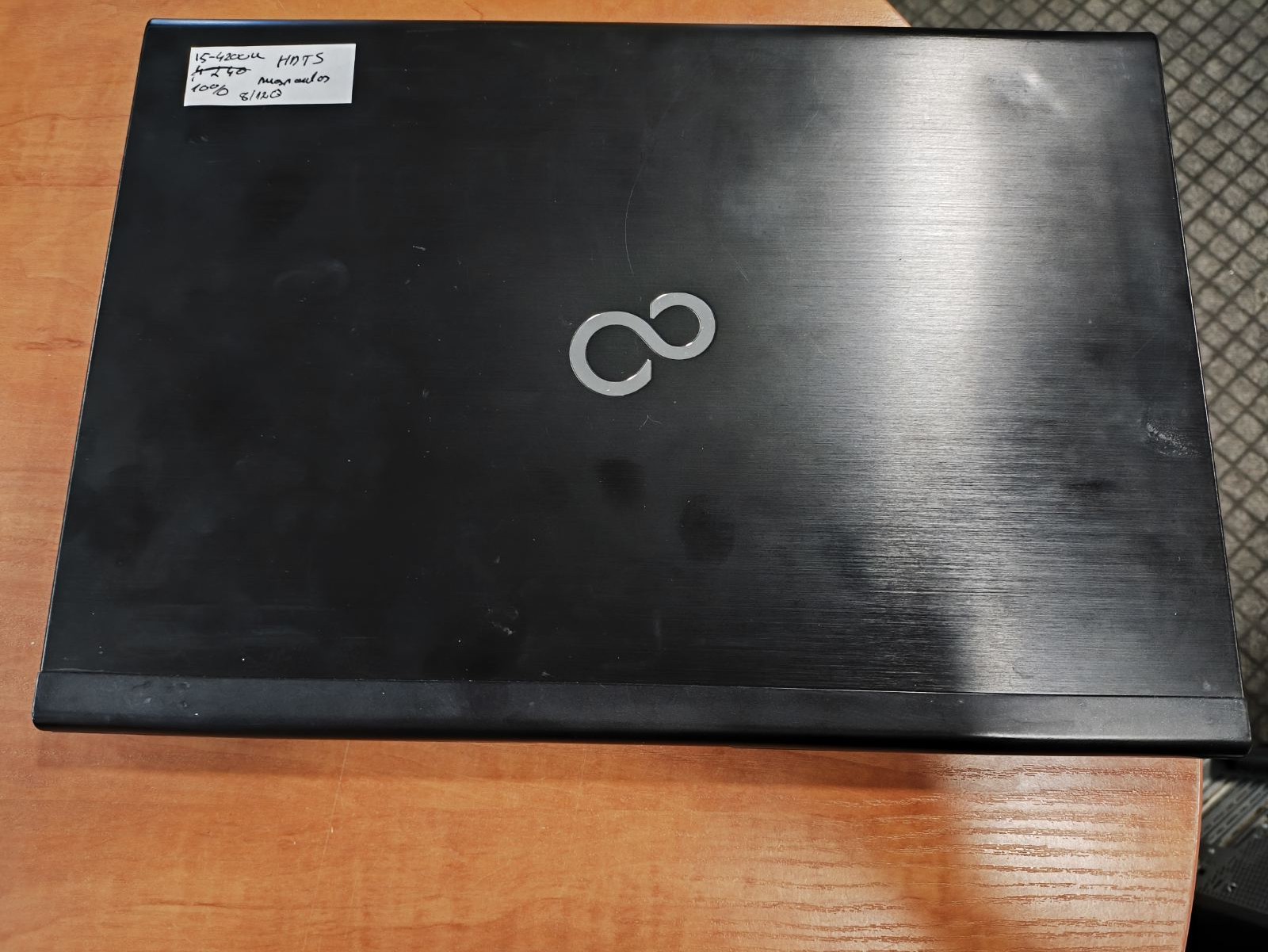 LIFEBOOK U574 13.3 HD Touchschreen i5-4200u 8GB 128GB SSD 10% - Image 3