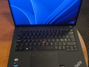 Lenovo Thinkpad T14s Gen 3 FHD+ 400 Nit IPS I7-1260p 32gb Lpddr5 256gb 0% A Grade+