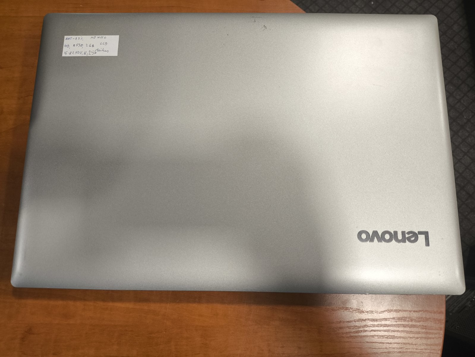 Lenovo IdeaPad 320S-15IKB 15.6HD TN i5-8250U, 8GB, 256GB SSD, AMD Radeon R530 2GB DDR5 GPU, 27%, Nėra windows licenzijos. - Image 3