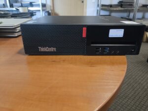 Lenovo M75s-1 AMD Ryzen 5 3400G 16gb 256gb SSD, VGA, Com port, 2vnt Display port