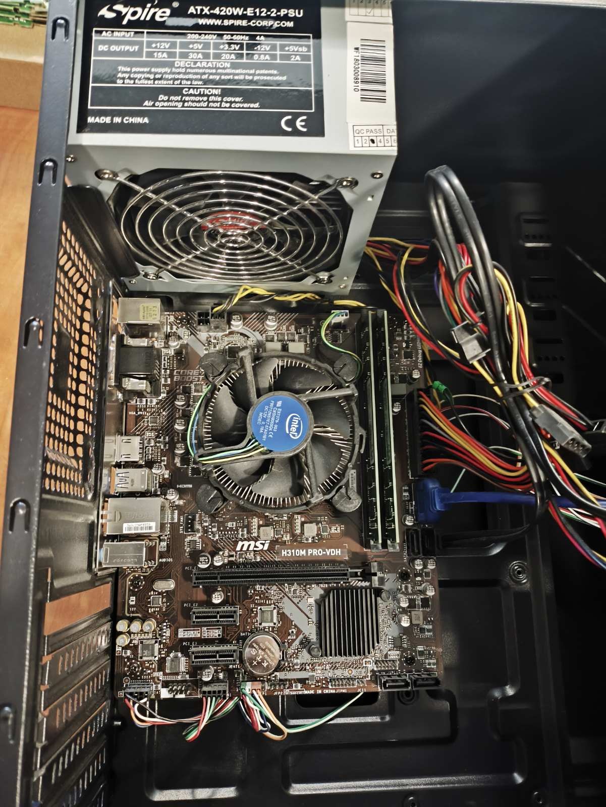 Standartinės jungtys PSU, MB i3-8100 8GB RAM 240GB SSD - Image 3