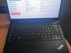 Lenovo Thinkpad 14.0 Fhd Ips Ryzen 3 4300u 4GB RAM BE SSD DISKO 12%, Kosmetiniai trūkumai korpuso, BE KROVIKLIO